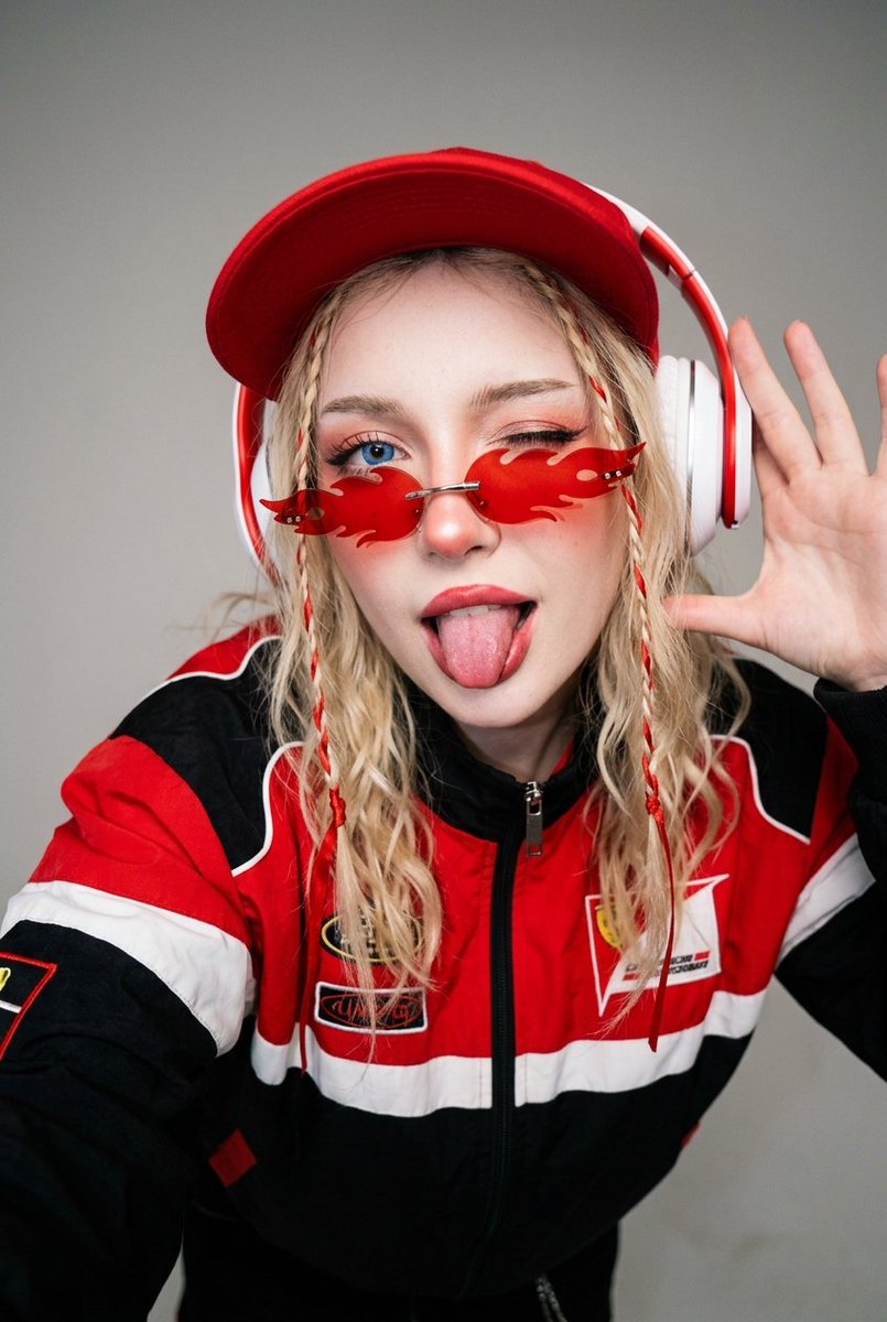 { "subject": { "description": "Young female, e-girl cosplay", "mirror_rules": "…