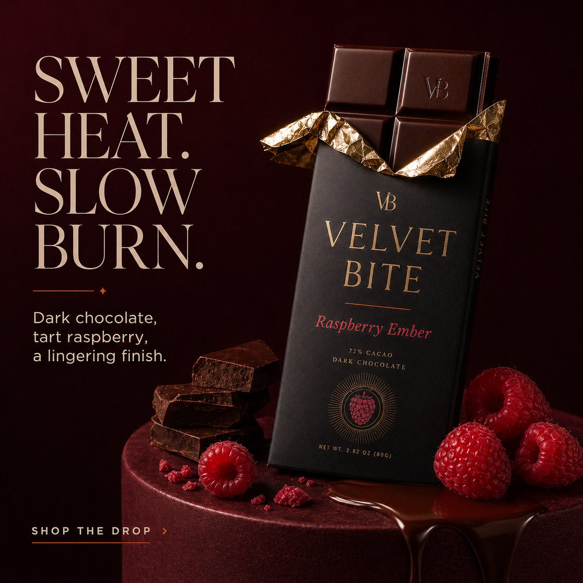 为虚构的高端奢华巧克力品牌 Velvet Bite 设计三张高级感方形产品广告。 每张广告都以一块黑巧克力为主角，并保持统一的品牌包装：哑光黑色包装纸、金箔装饰、优雅的衬线字体…