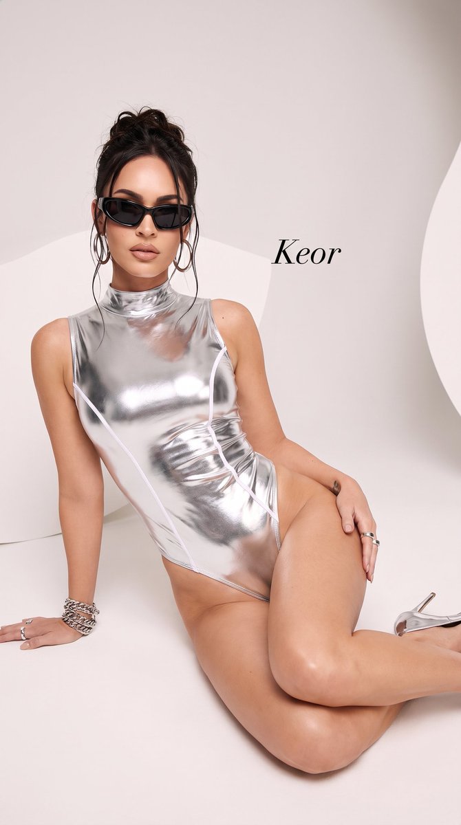 { "identity": { "subject": "Replace with my own character", "gender_presentation": "femal…