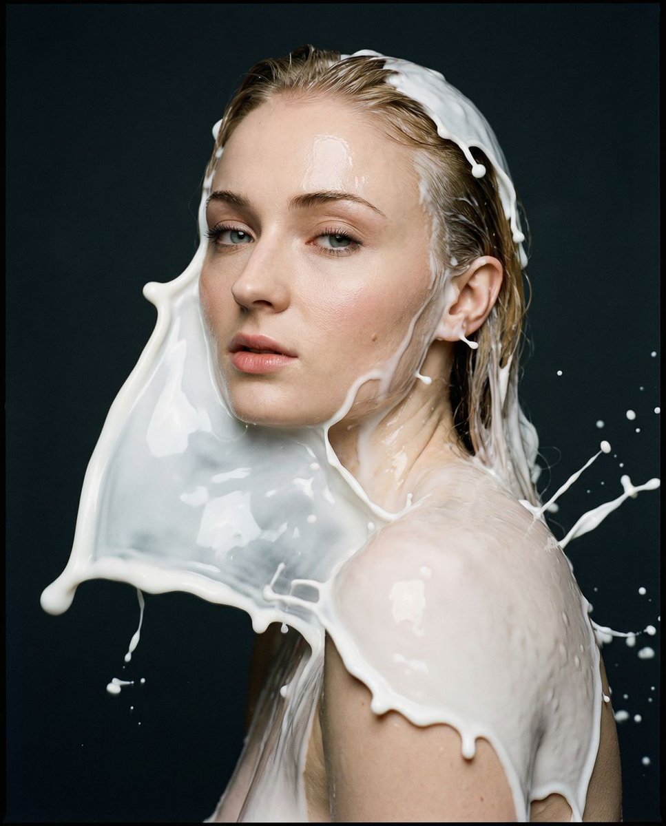 { "vibe_title_en": "The Porcelain Emergence", "master_prompt": "一幅超现实、先锋的编辑级人像摄…
