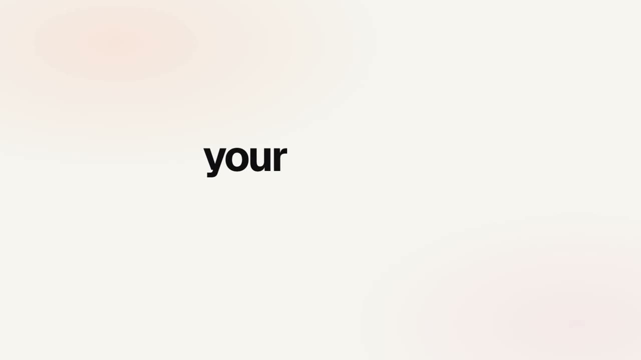请向我提供以下信息：产品名称及一句话承诺、3 到 5 个需要展示的 UI 画面、一个强调色、10 到 20 段我拥有的真实竖屏素材，以及一首带有明确鼓点 dr…