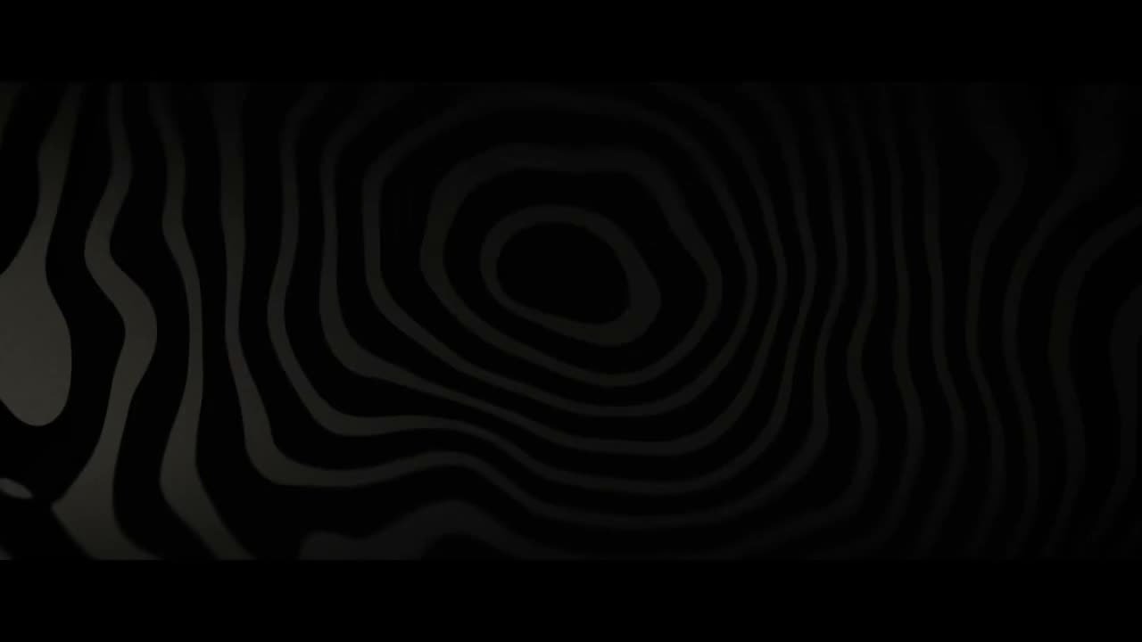 为一部尚不存在的 Netflix 惊悚片制作一段 20 秒的片头序列。让人感觉它赢得了艾美奖最佳片头设计奖。